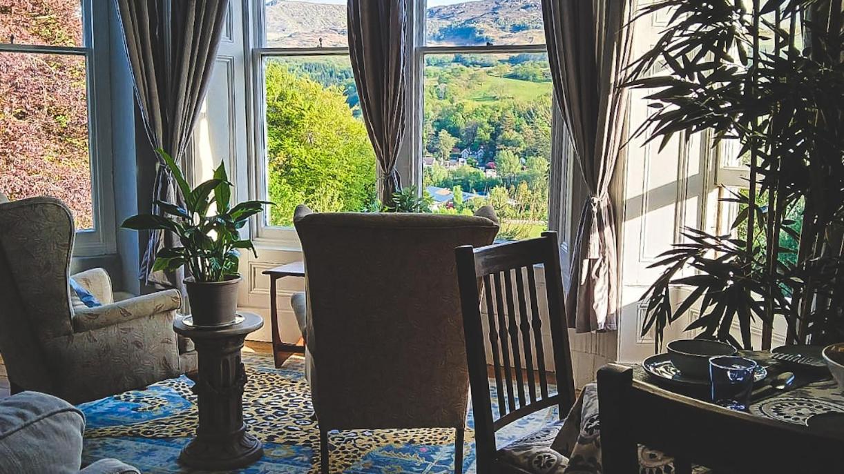 Amazing Cader Views Torrent En Suite Долгеллау Экстерьер фото